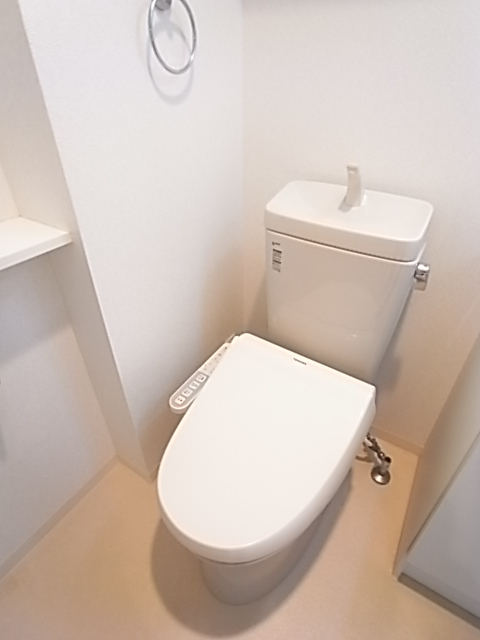 トイレ　シンプルで使いやすいトイレです