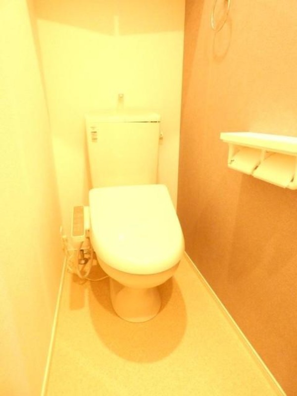トイレ　図面と現状に相違がある場合には現状を優先
