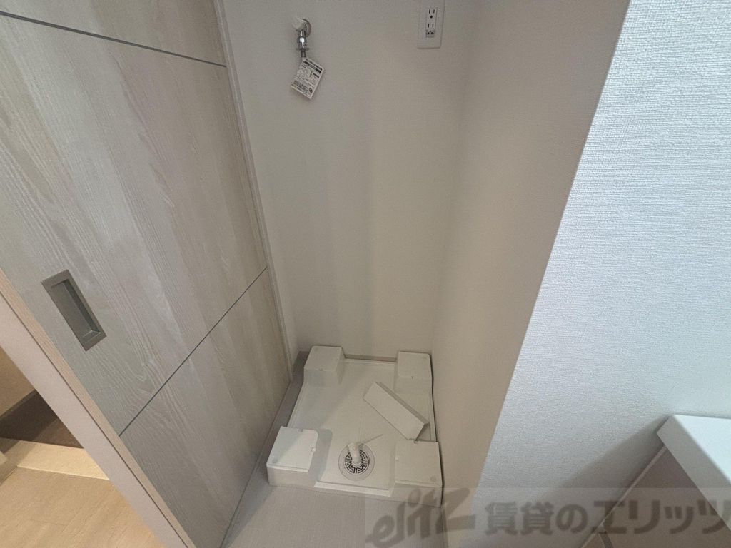 洗面設備　洗濯機置き場