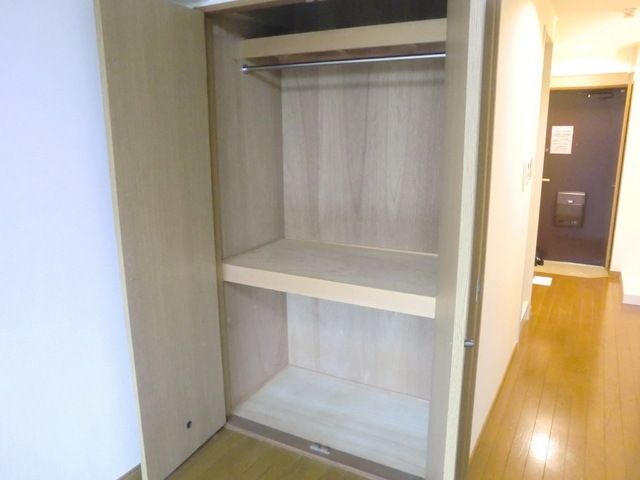 収納　★洋室の収納スペースです★