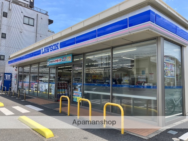 コンビニ　ローソン船橋湊町一丁目店（コンビニ）まで751m