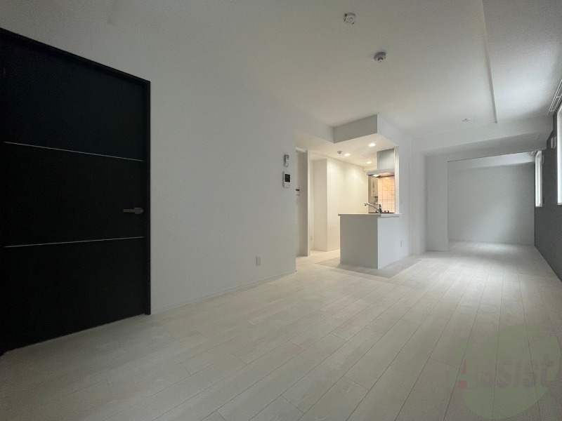 居室・リビング　広くてキレイなお部屋が広がっていて、充実した生活が送れそう。