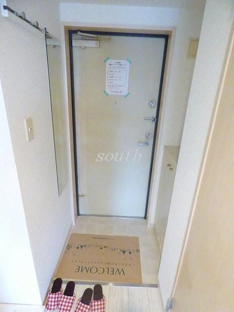 玄関　シューズＢＯＸ付きの玄関♪