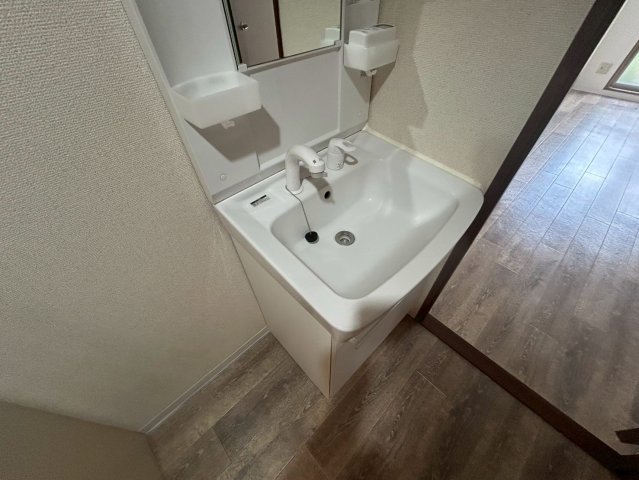 洗面設備　※別部屋写真