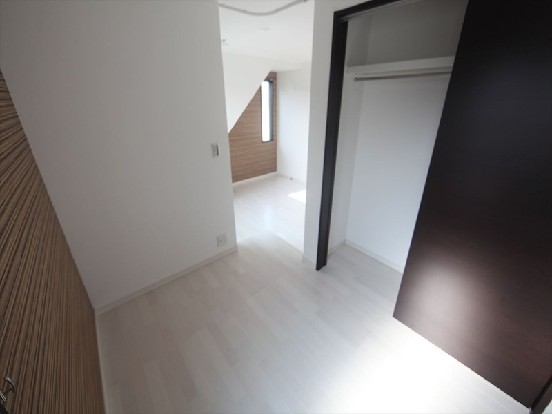 その他部屋・スペース　洋室3.3帖　クローゼット付