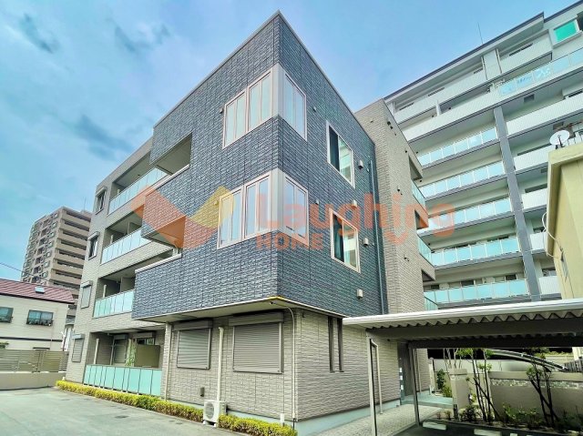 建物外観　落ち着いた雰囲気の外観です