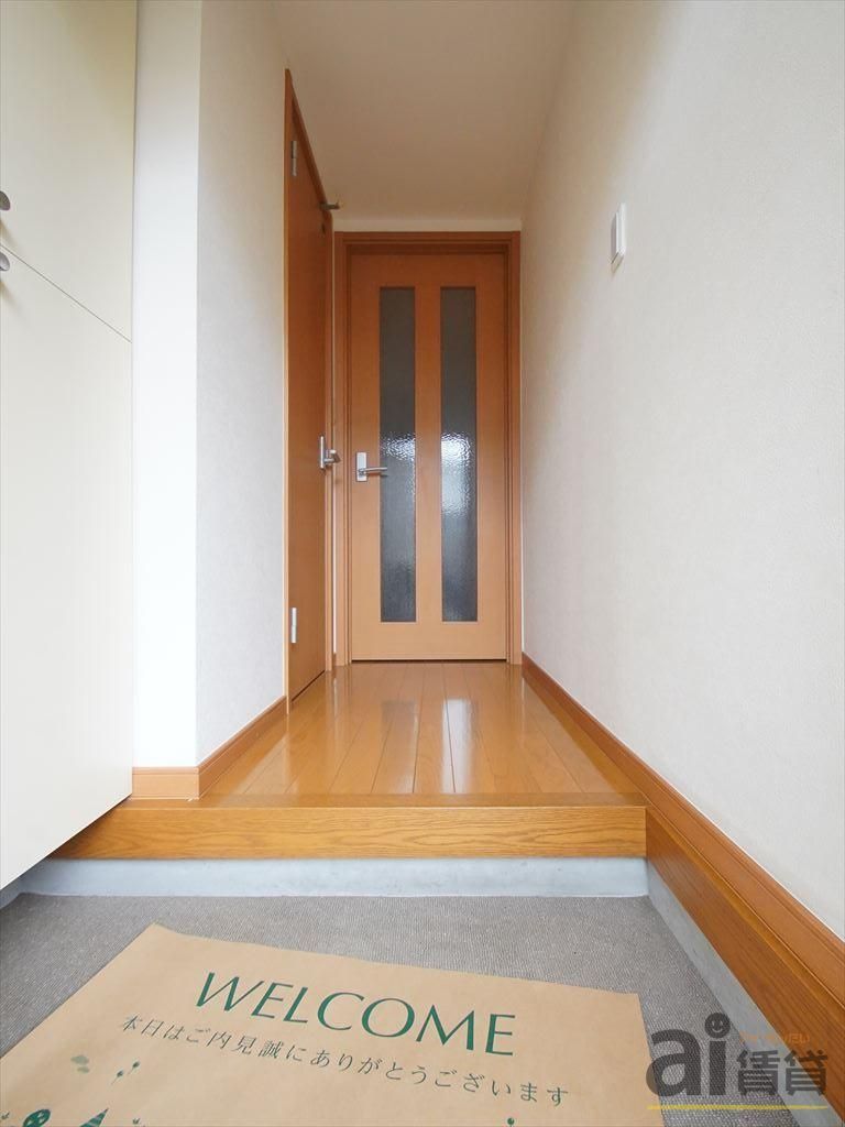 玄関　※同仕様写真です