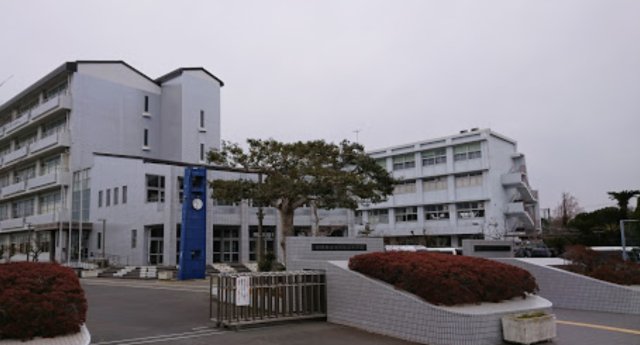 高校・高専　静岡県立池新田高等学校（高校・高専）まで2304m