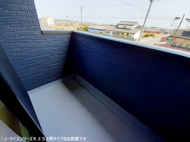 バルコニー　陽当たり良好なバルコニーです♪