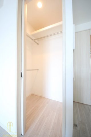 収納　パークアクシス本町