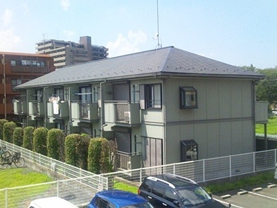 建物外観　小作駅徒歩３分で通勤通学便利なお部屋です。