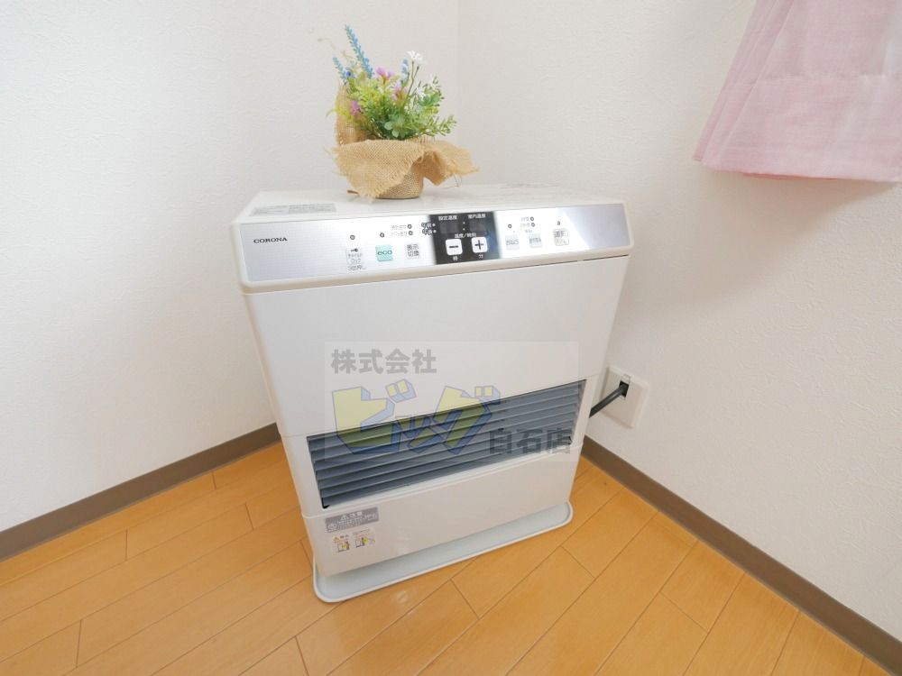 その他設備　経済的で暖かい灯油ストーブ完備しています♪