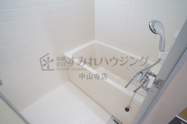 バス・シャワールーム　参考、同建物・同間取りの号室