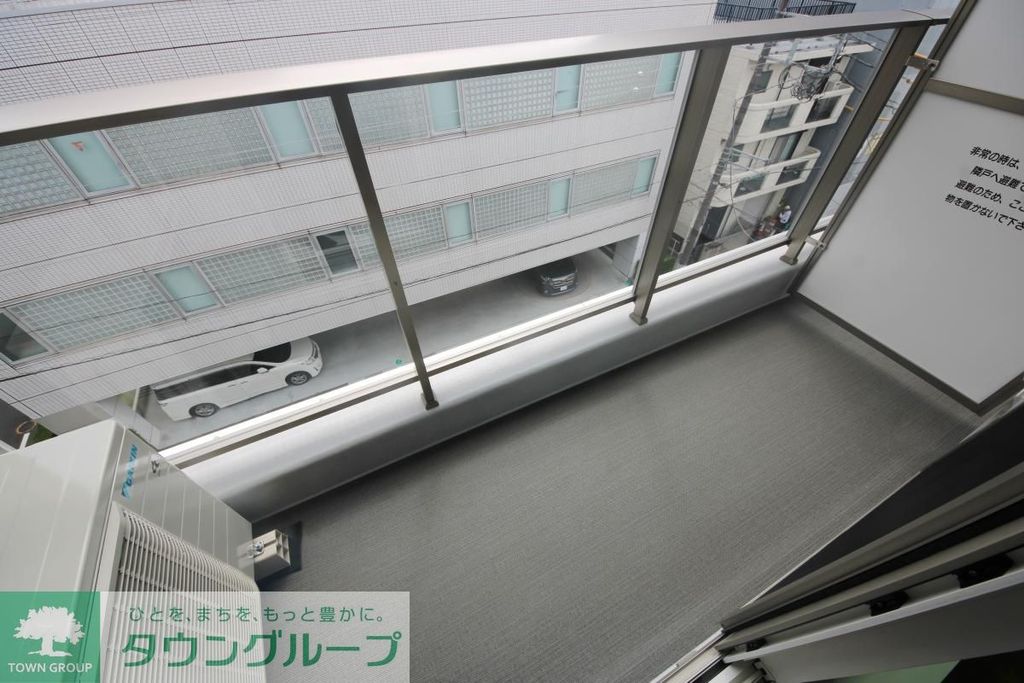 バルコニー