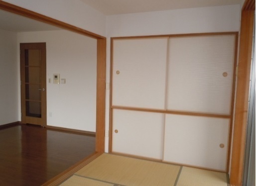 収納　和室　収納