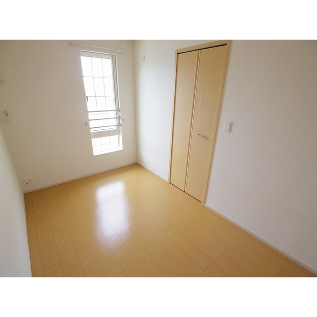 その他部屋・スペース　洋室５帖