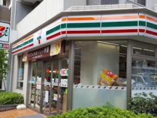 コンビニ　セブンイレブン文京湯島2丁目店（コンビニ）まで123m