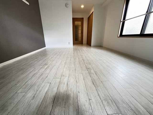 その他部屋・スペース　落ち着いて過ごせるお部屋なので、寝室にいかがでしょうか