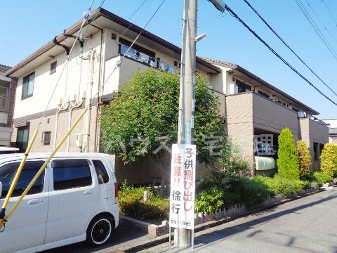 建物外観　外観写真（昼）