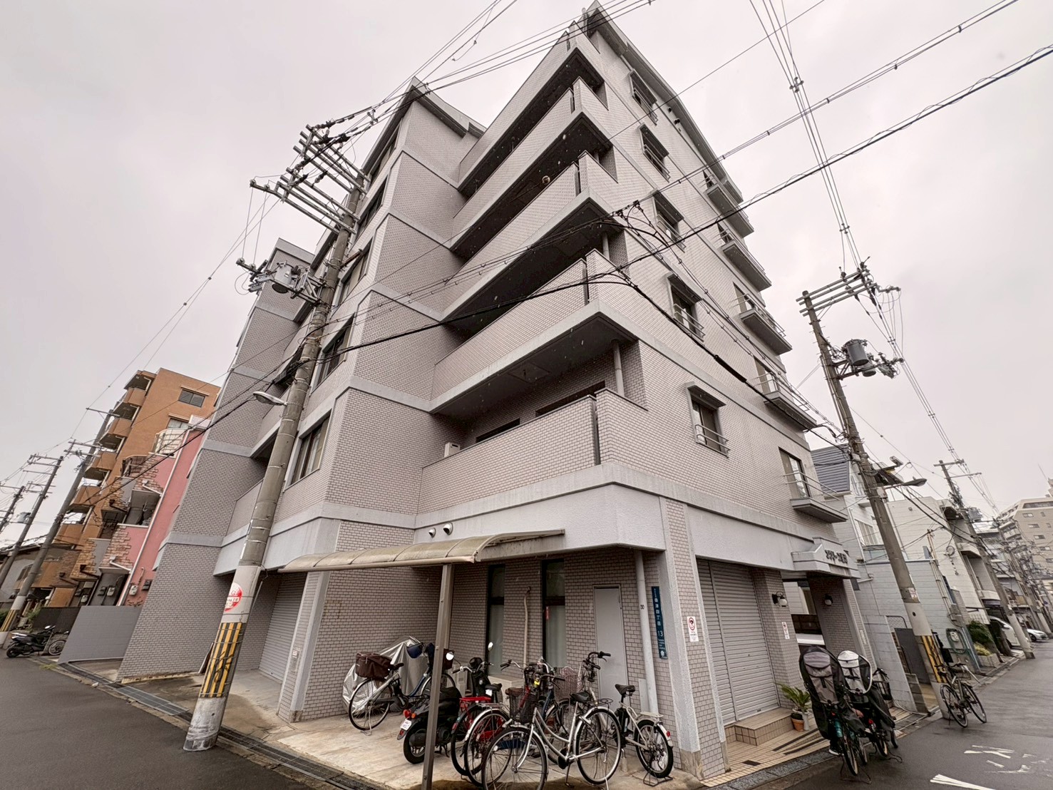 エクリーズ桑津