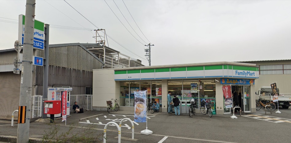 コンビニ　ファミリーマート 堺上店（コンビニ）まで651m