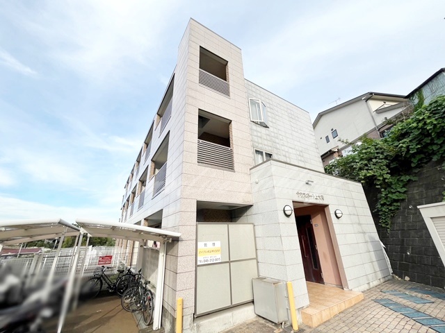 建物外観　綺麗な外観♪