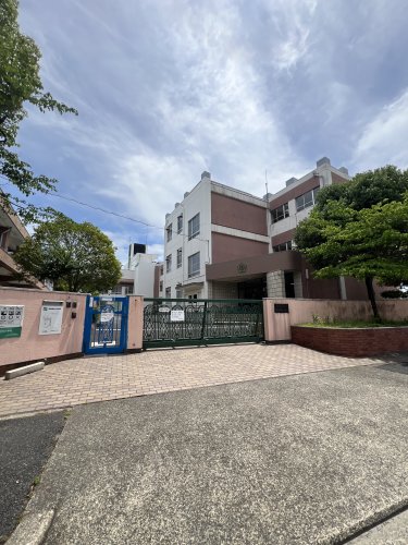 小学校　名古屋市立西前田小学校（小学校）まで131m