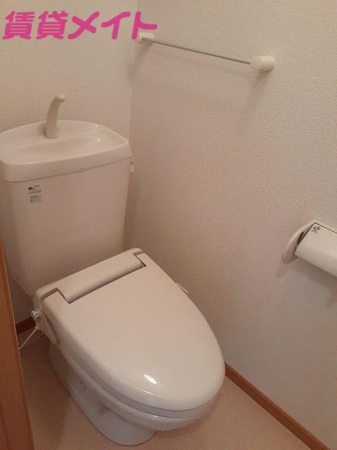 トイレ　同タイプの部屋写真です