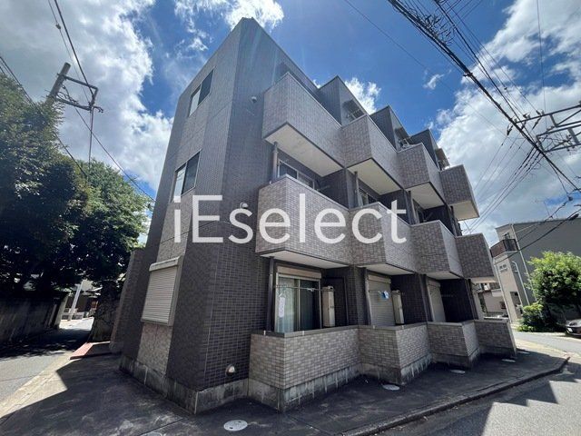 建物外観　高台のマンションで日当たり良好