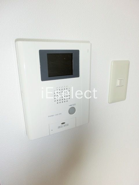 セキュリティ　防犯ＴＶドアホン完備