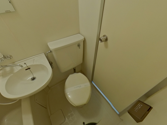 トイレ　※別号室の写真です。