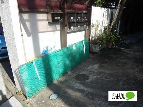 ロビー　専用ゴミ置き場