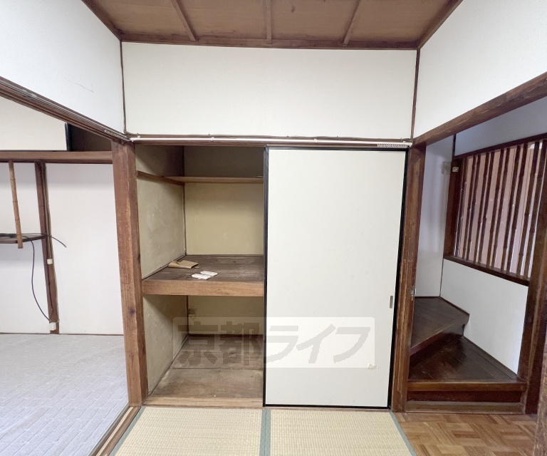 収納　他にも収納スペース有り