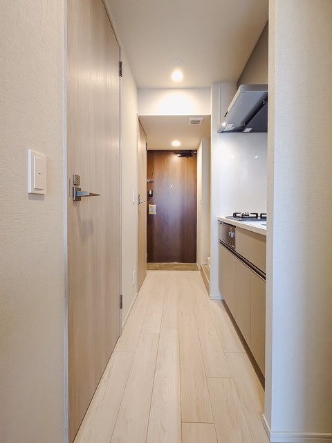 玄関　※写真は同タイプ住戸です。