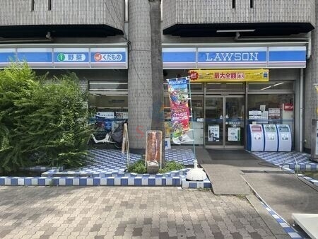 コンビニ　ローソン 木川西店（コンビニ）まで170m