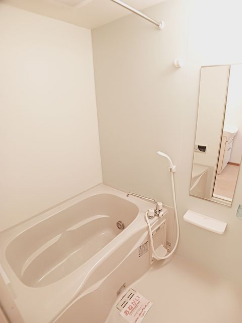 アンジュ IIの風呂写真