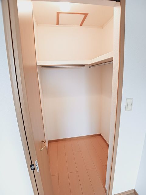 アンジュ IIの内装写真