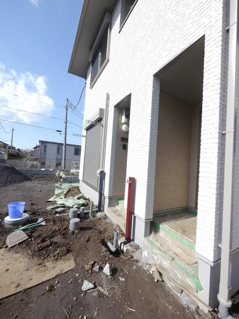 エントランス　★玄関ポーチ付きのお部屋です★