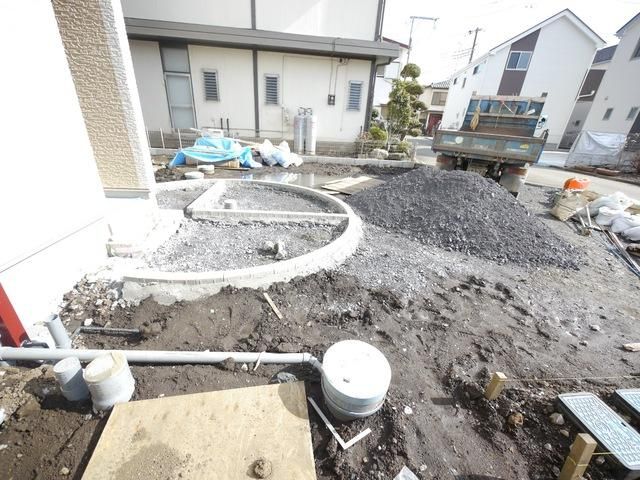 その他　★玄関前のスペースです★