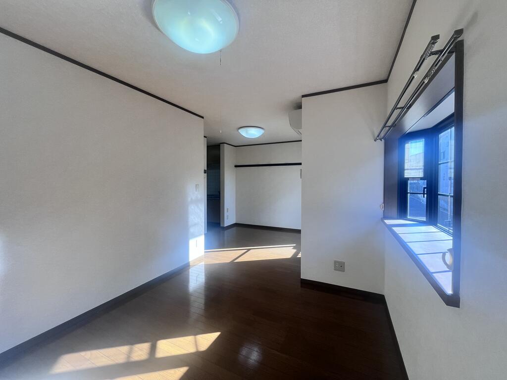 収納　※写真は別部屋です