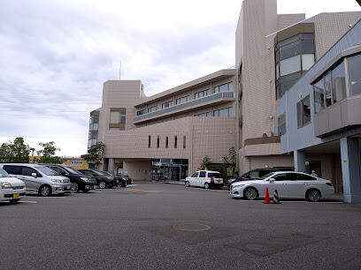 病院　医療法人社団光仁会木島病院（病院）まで828m