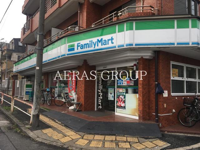 コンビニ　ファミリーマート 板橋四葉店（コンビニ）まで98m