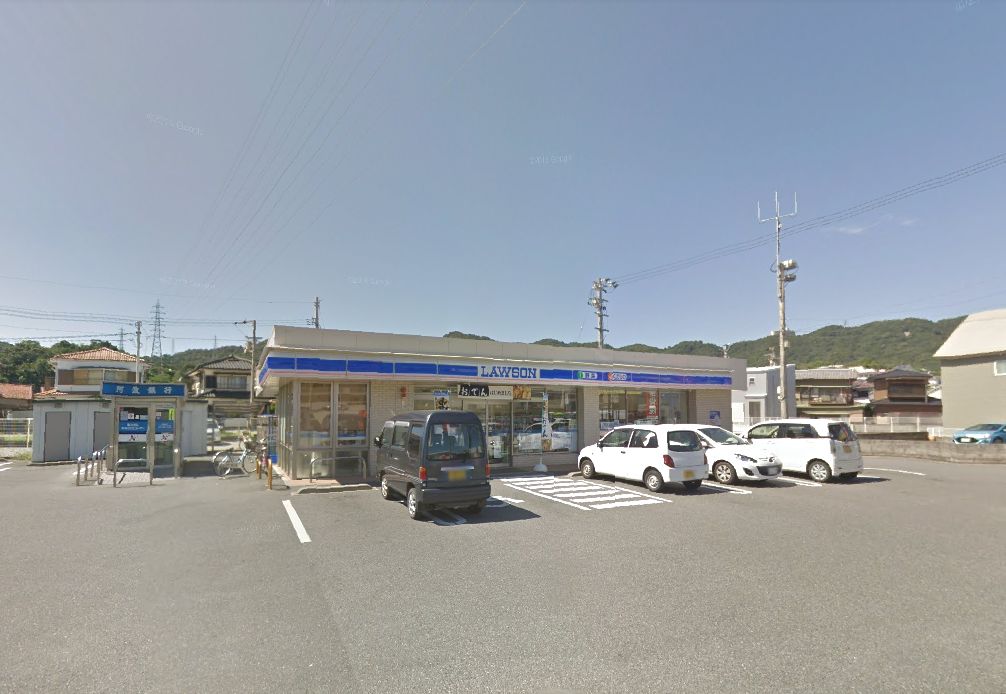 コンビニ　ローソン徳島八万町下福万店（コンビニ）まで214m