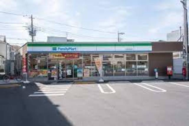 コンビニ　ファミリーマート日野日野台店（コンビニ）まで216m