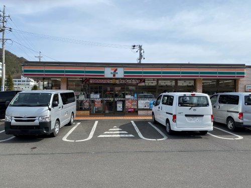 コンビニ　セブンイレブン東海学院前店（コンビニ）まで514m