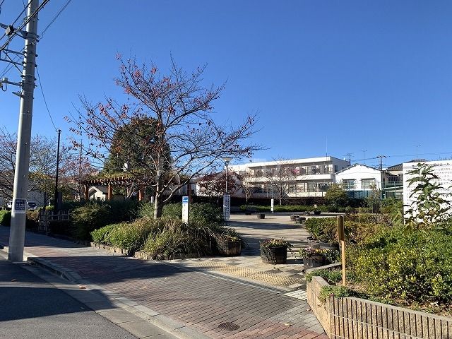 公園　本一色さくら公園（公園）まで294m