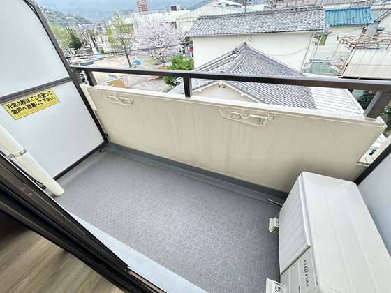 バルコニー　※別部屋の写真です