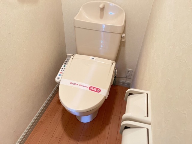 トイレ　図面と現状に相違がある場合には現状を優先