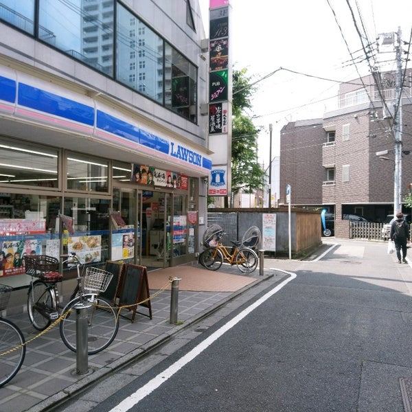 コンビニ　ローソン 足立千住二丁目店（コンビニ）まで1031m