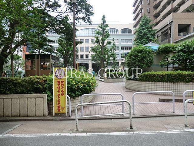 公園　芳林公園（公園）まで452m